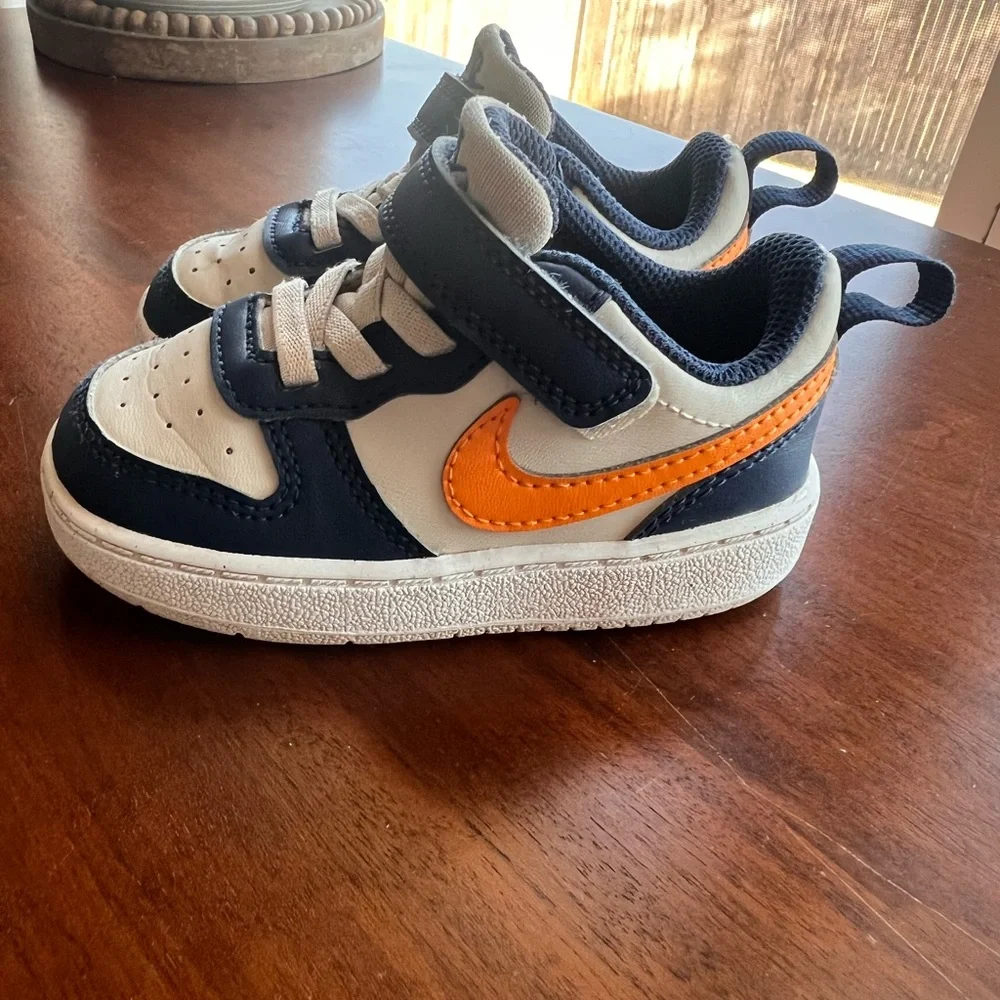 Nike Kids Navy and Orange Court Bourough Sneakers - Picture 4 of 5